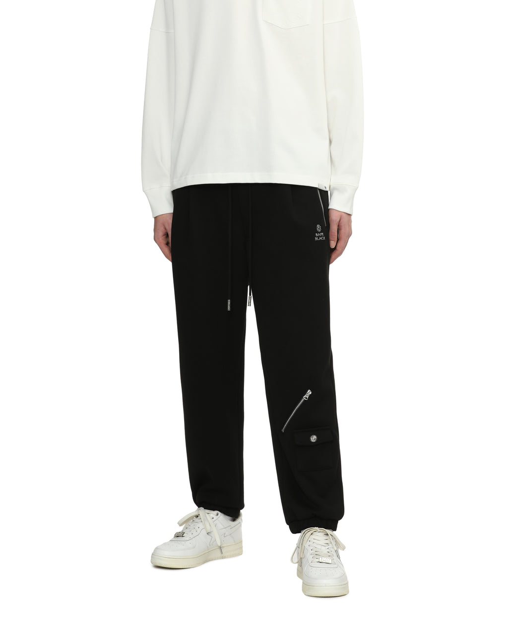 Zipper detail sweatpants