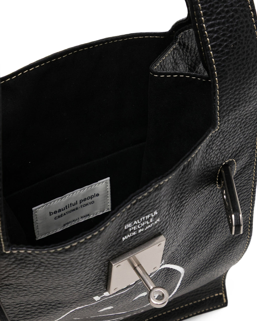 Graphic leather bag