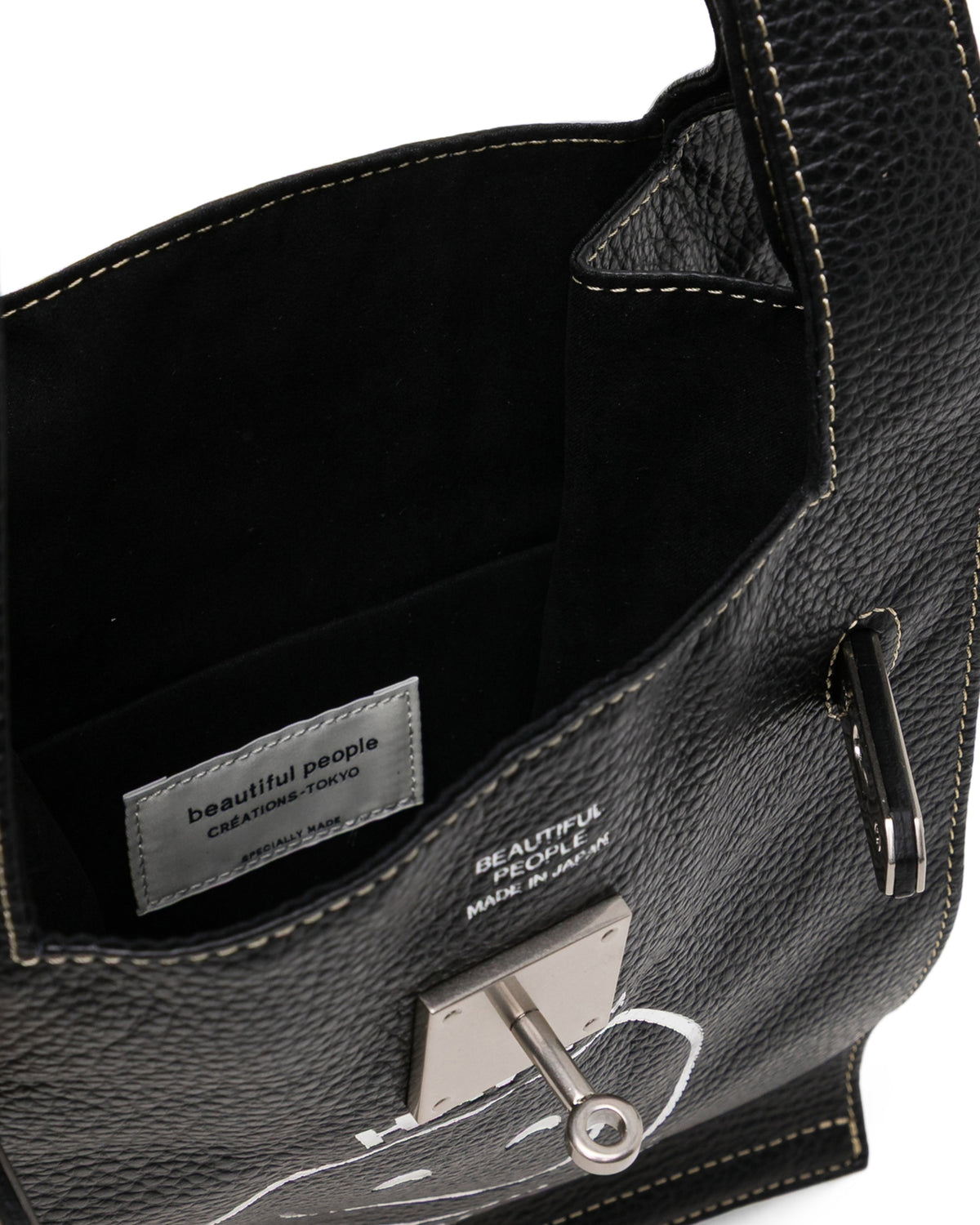 Graphic leather bag