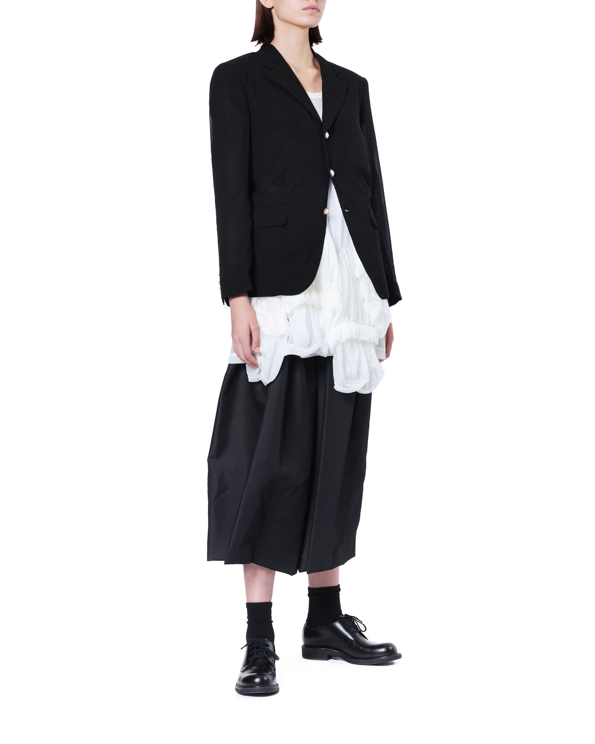 Buttoned blazer