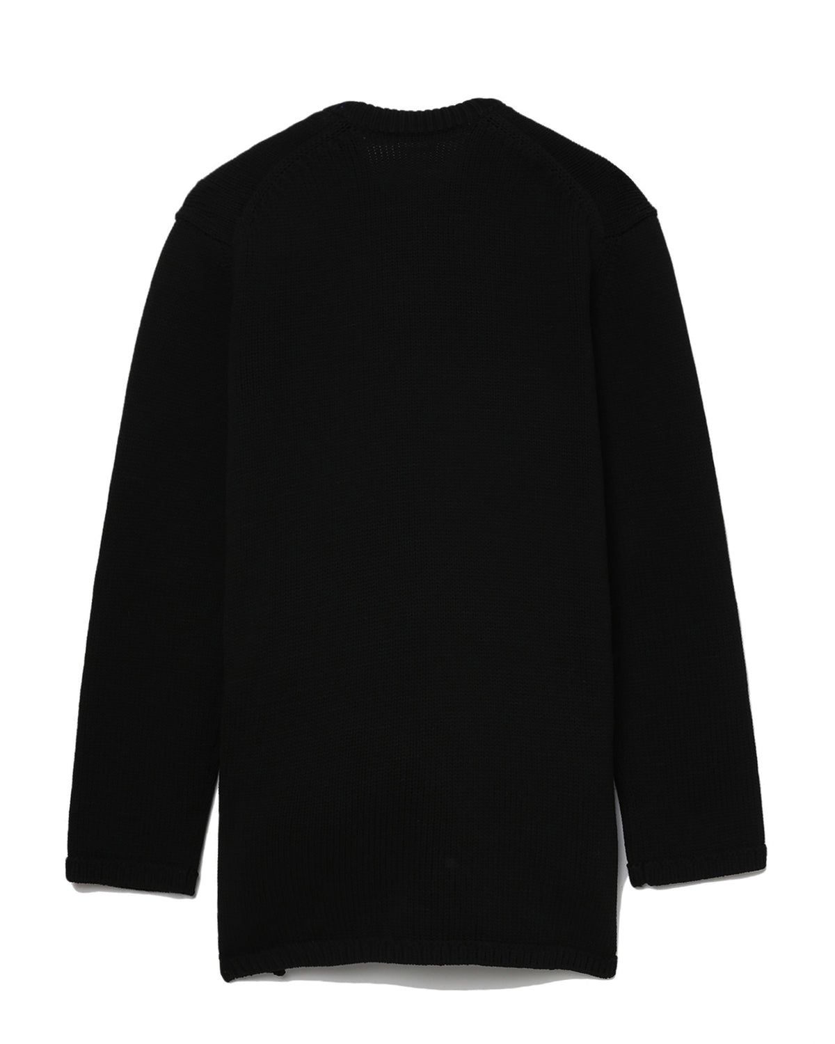 Round neck knit sweater