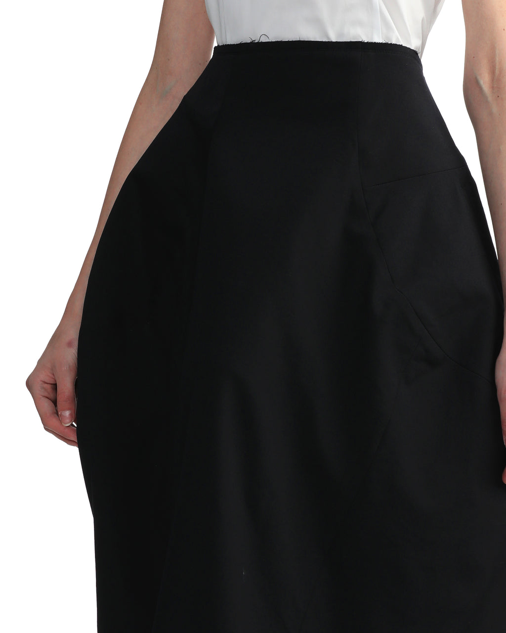 Sculptural wool skirt