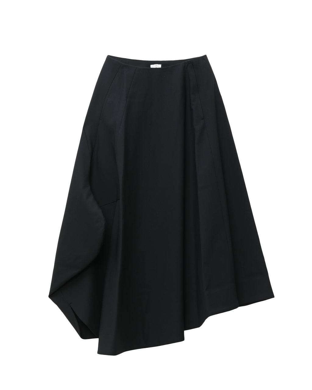 Asymmetric skirt