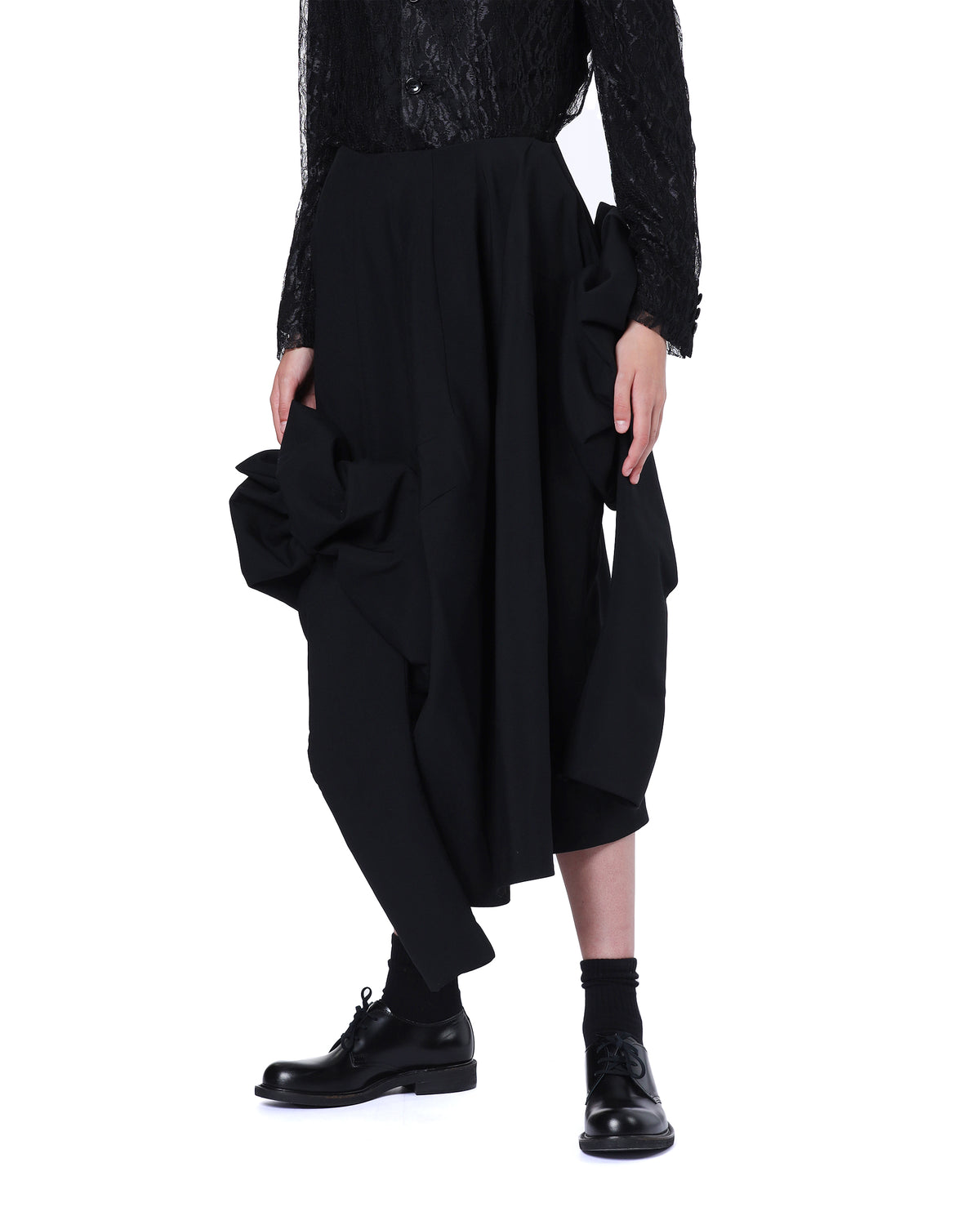 Bow-skirt
