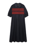 Peter pan collar dress