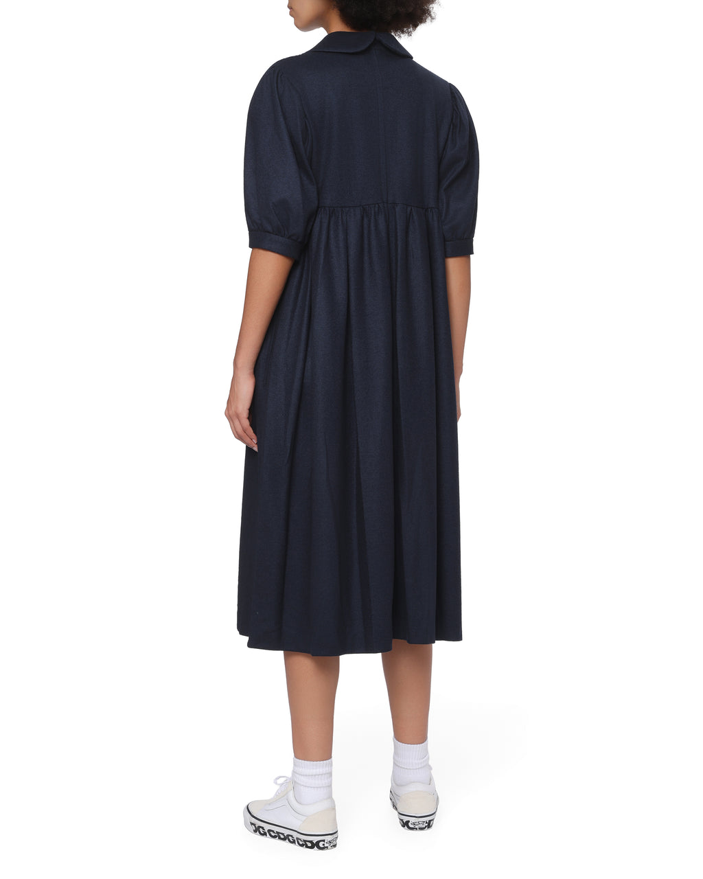 Peter pan collar dress