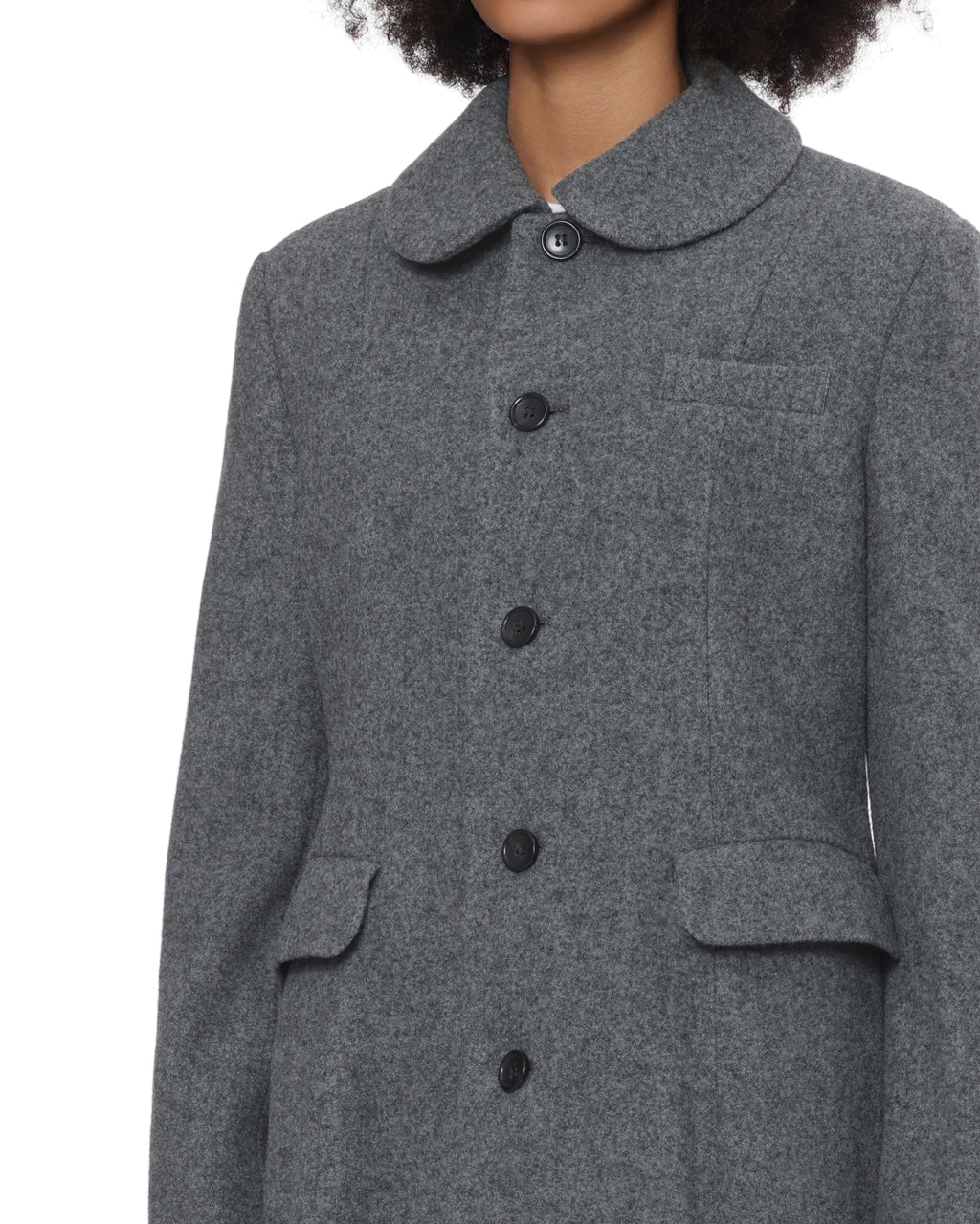 Rounded collar coat