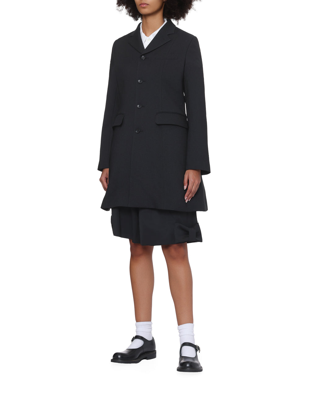 Buttoned coat