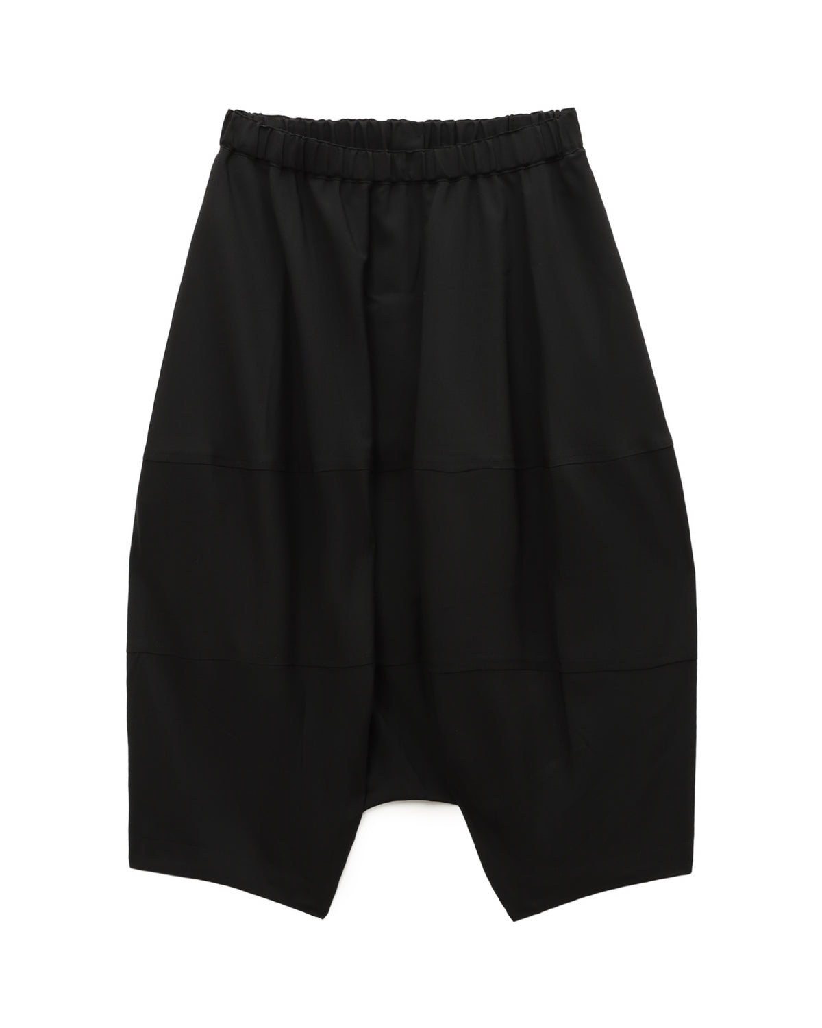 Drop-crotch shorts