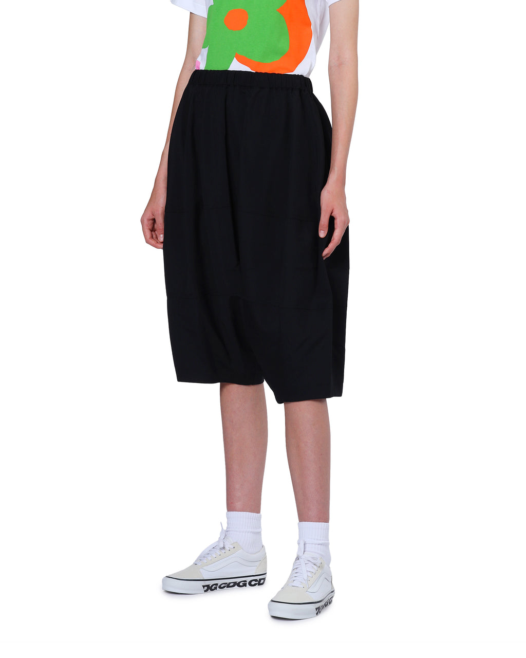 Drop-crotch shorts