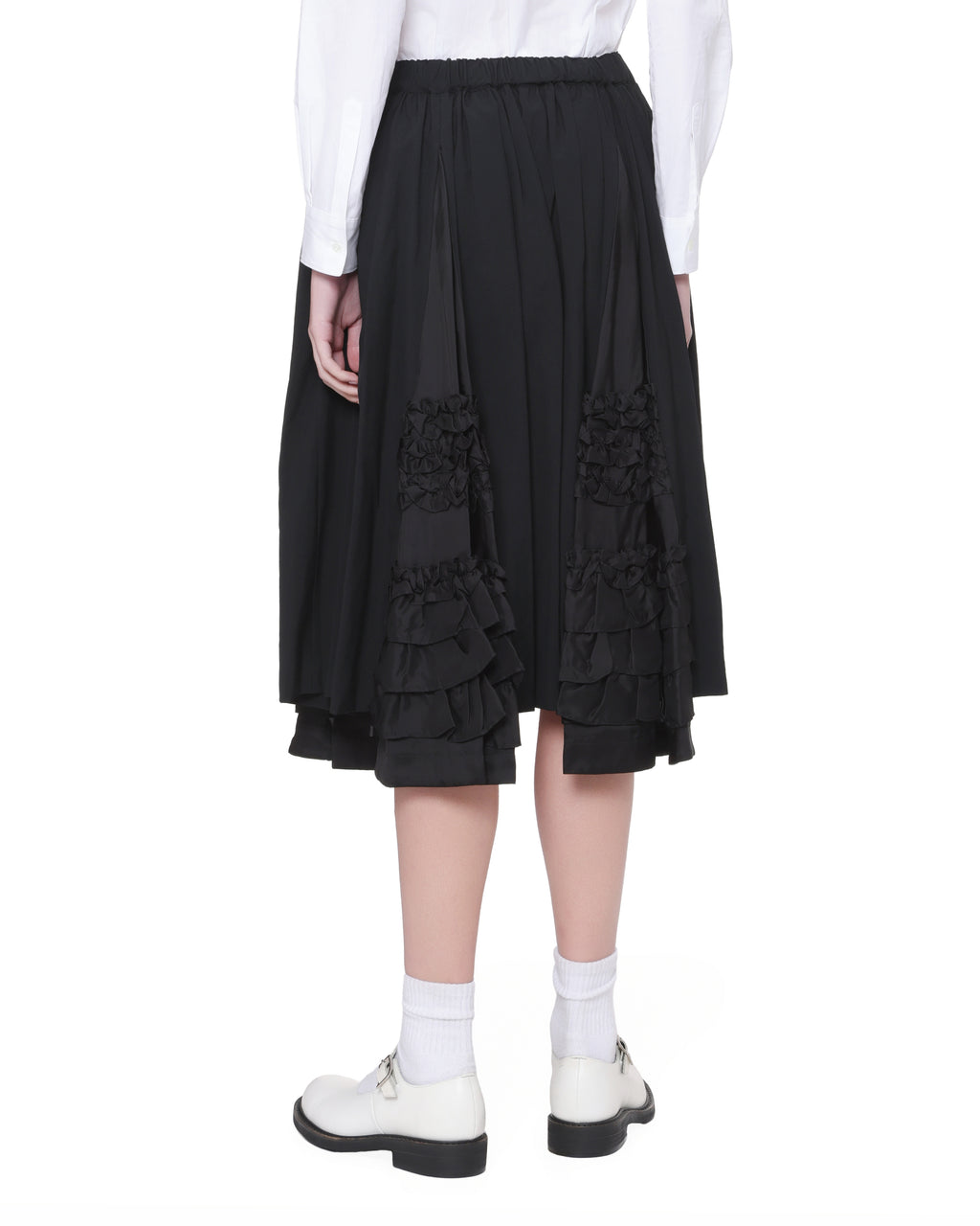 Ruffle trim skirt