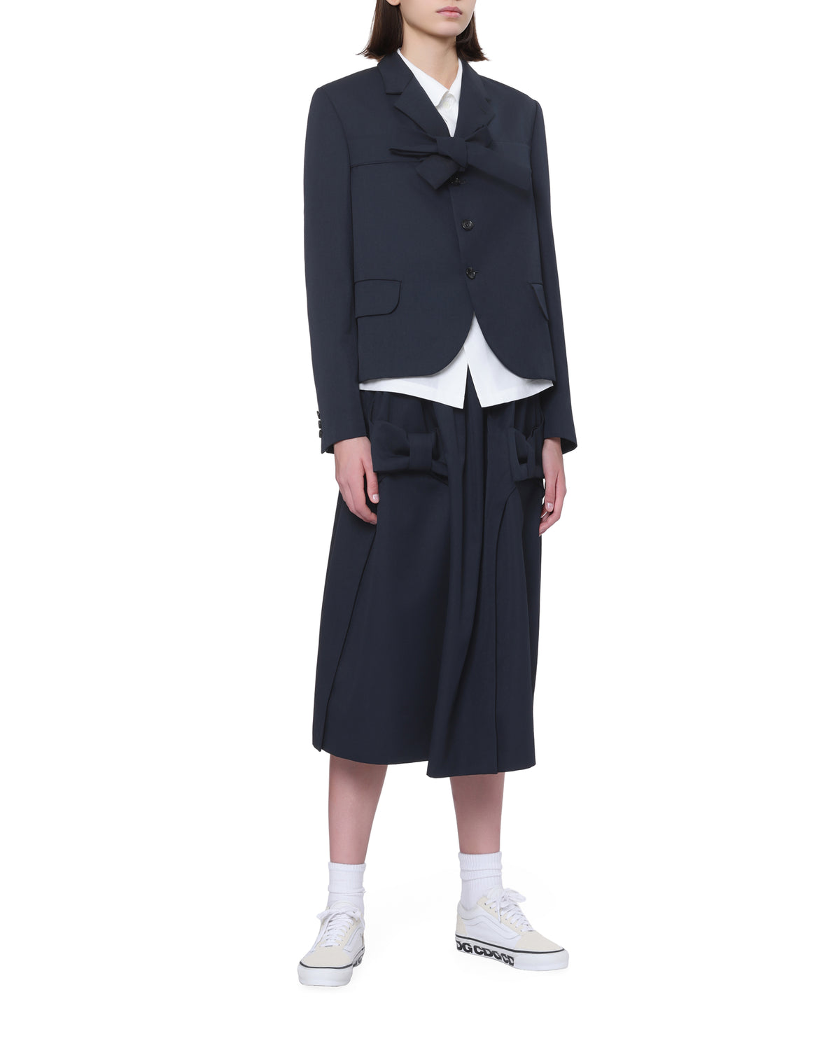 Bow-front shirt