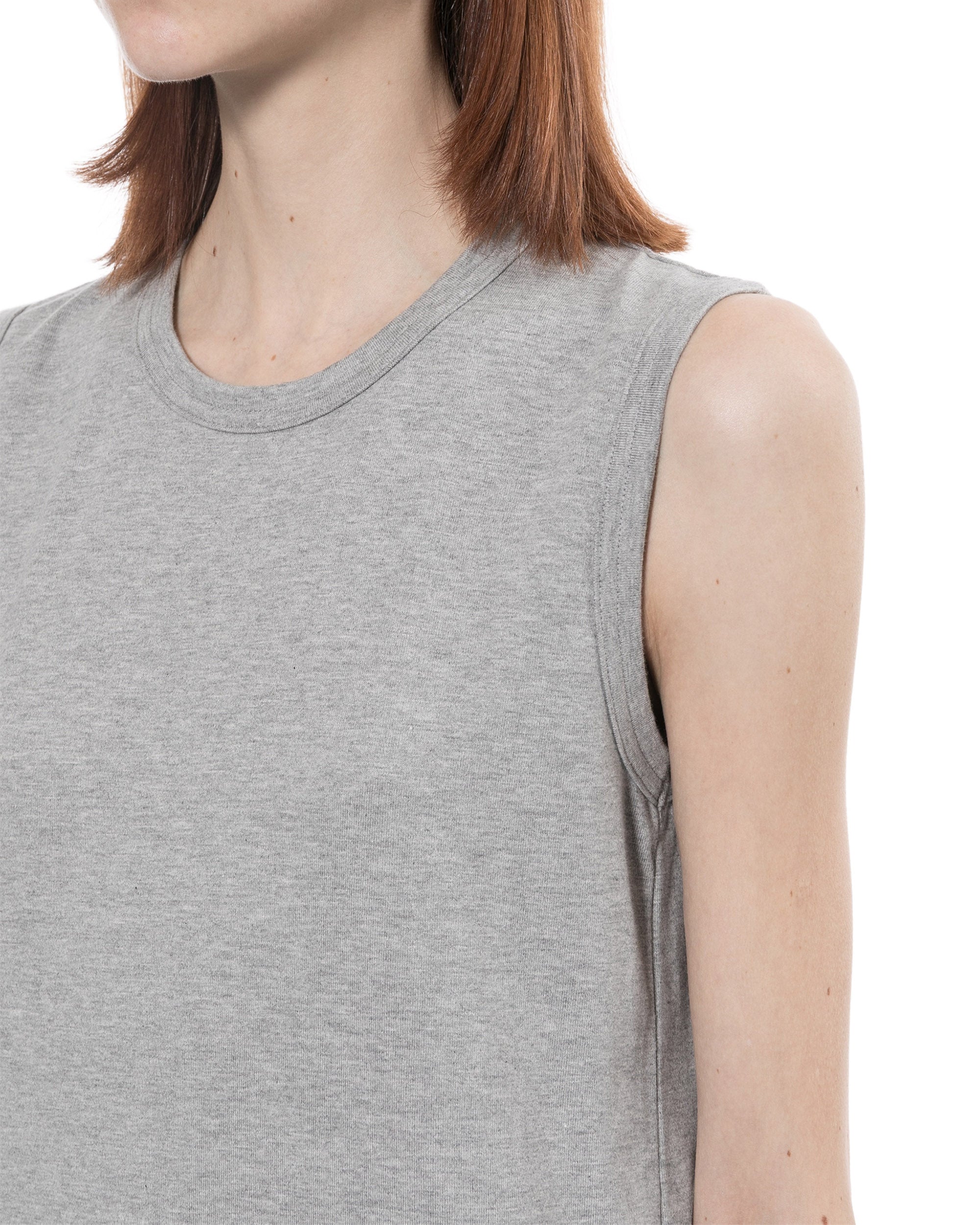 Sleeveless tee