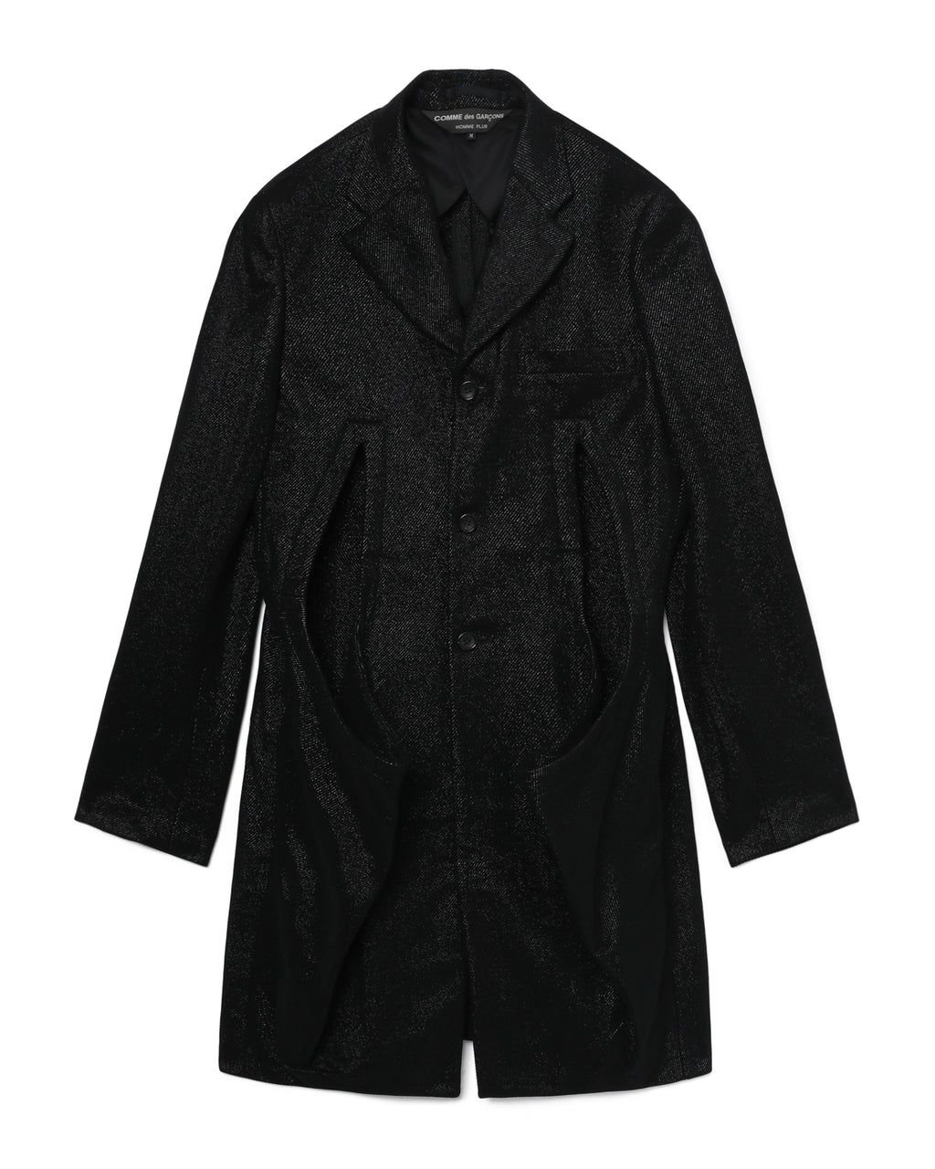 Cut-outs shimmer coat