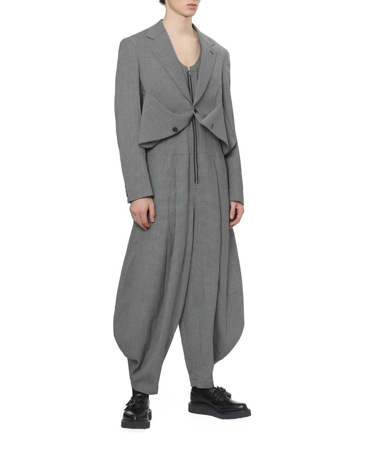 Sleeveless jumpsuit