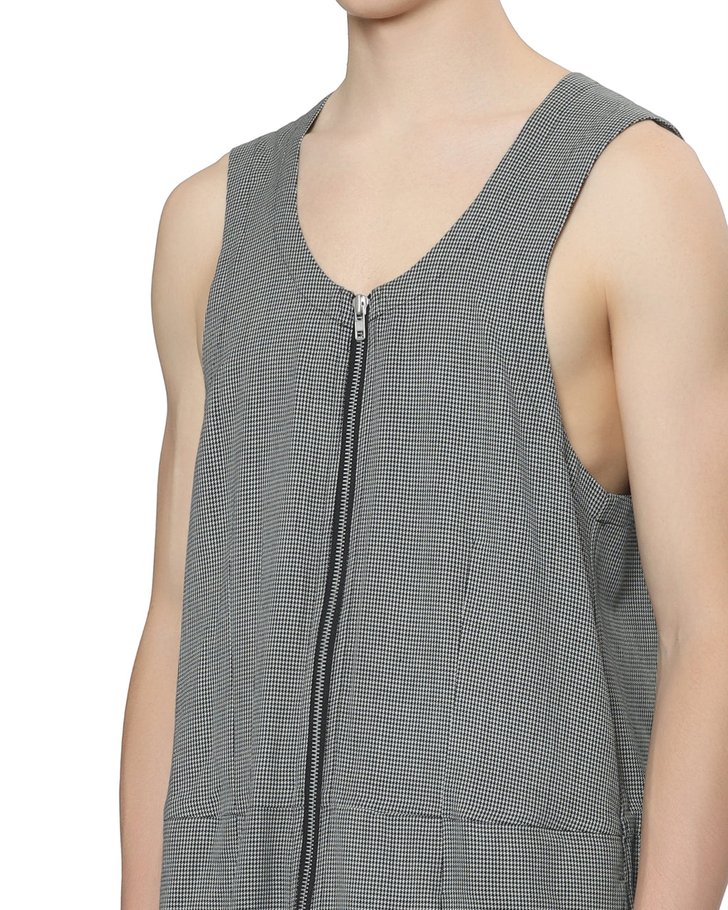 Sleeveless jumpsuit