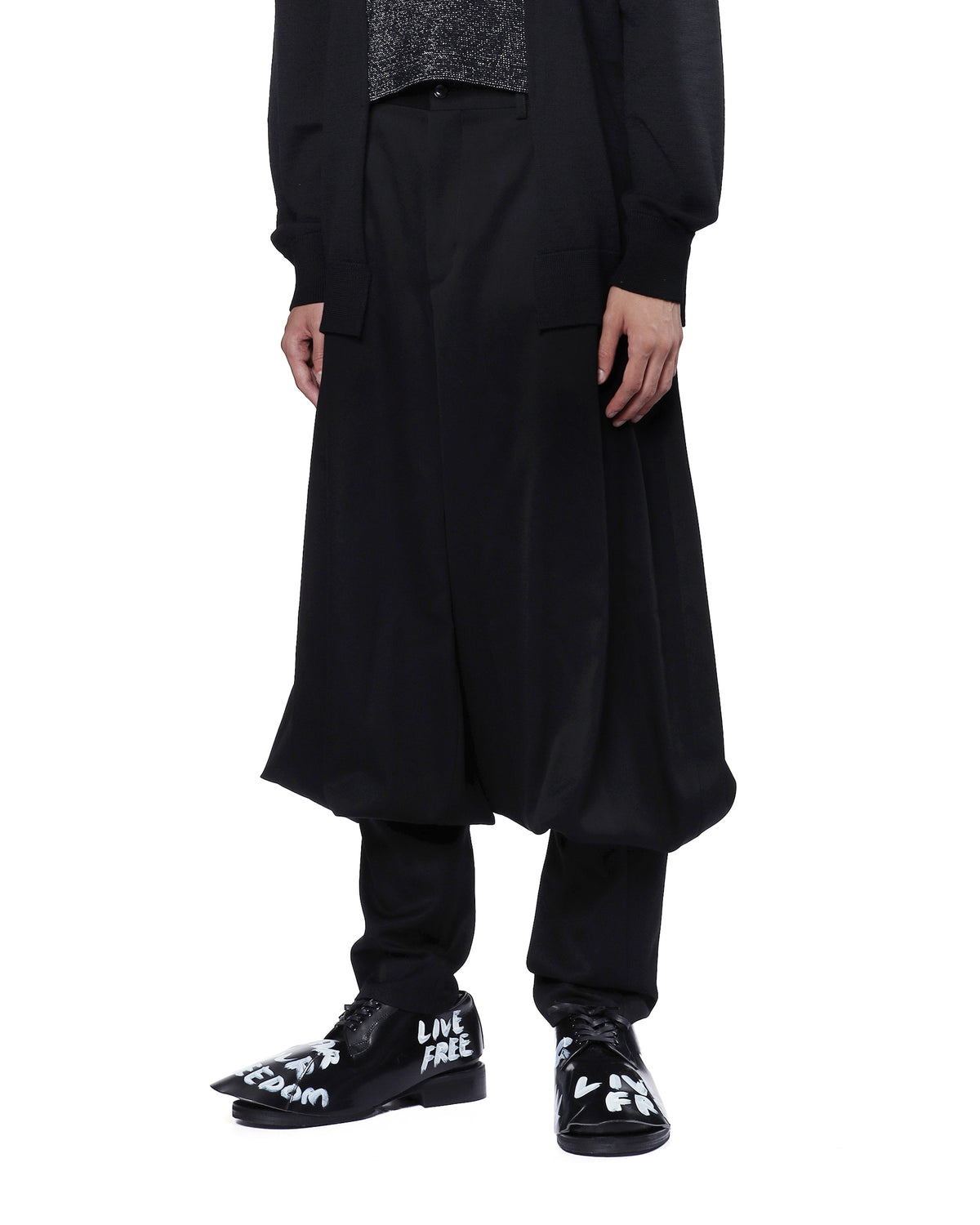 Wide leg pants