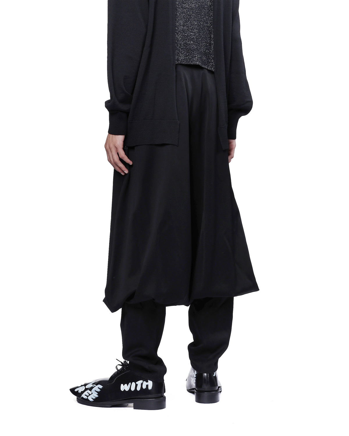 Wide leg pants