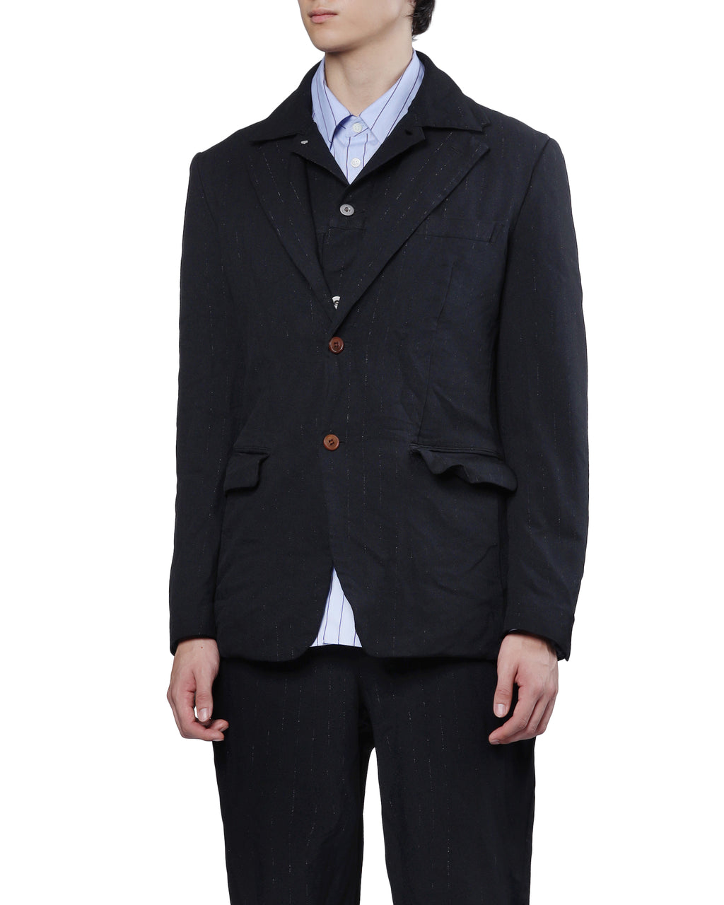 Buttoned blazer