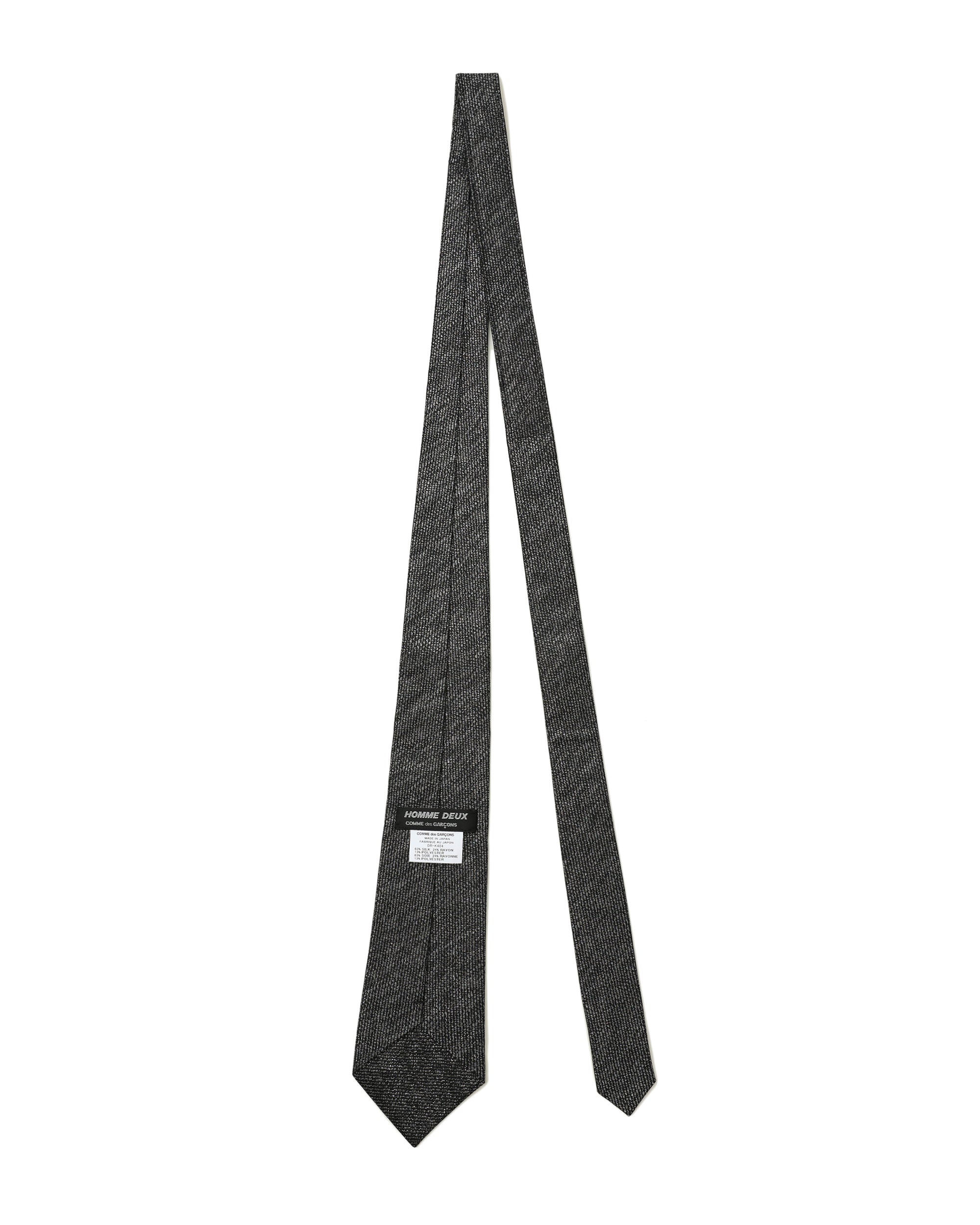 Patterned tie