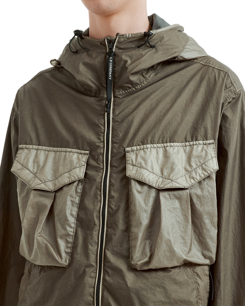 Hooded zip-up jacket