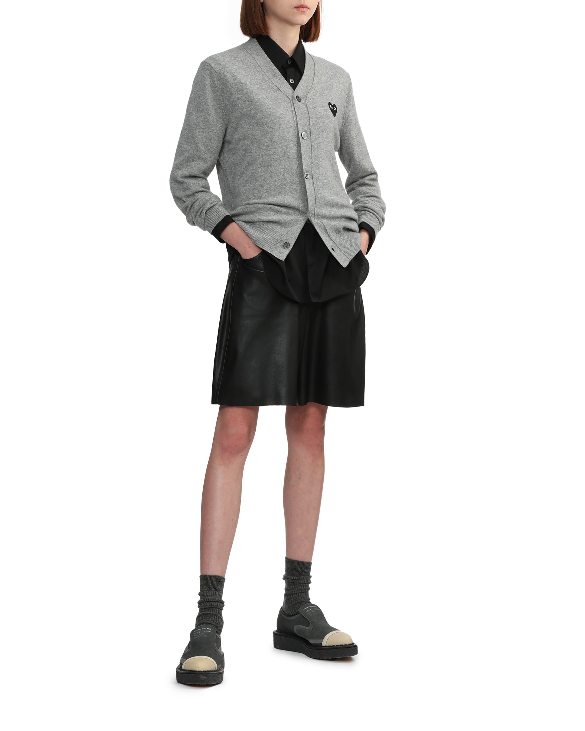 Heart emblem V-neck cardigan