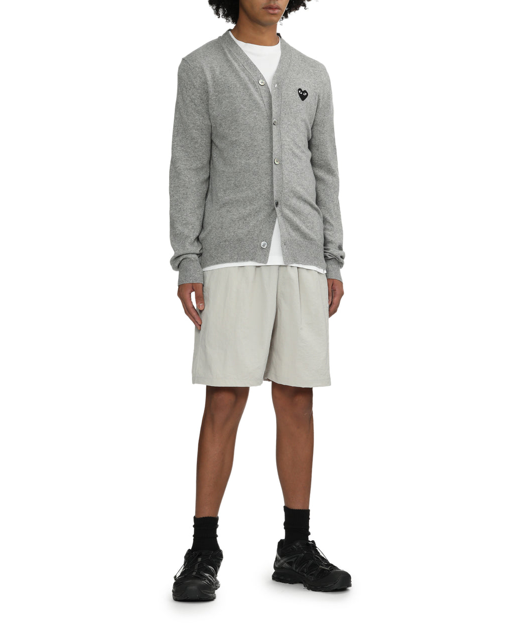Heart emblem V-neck cardigan