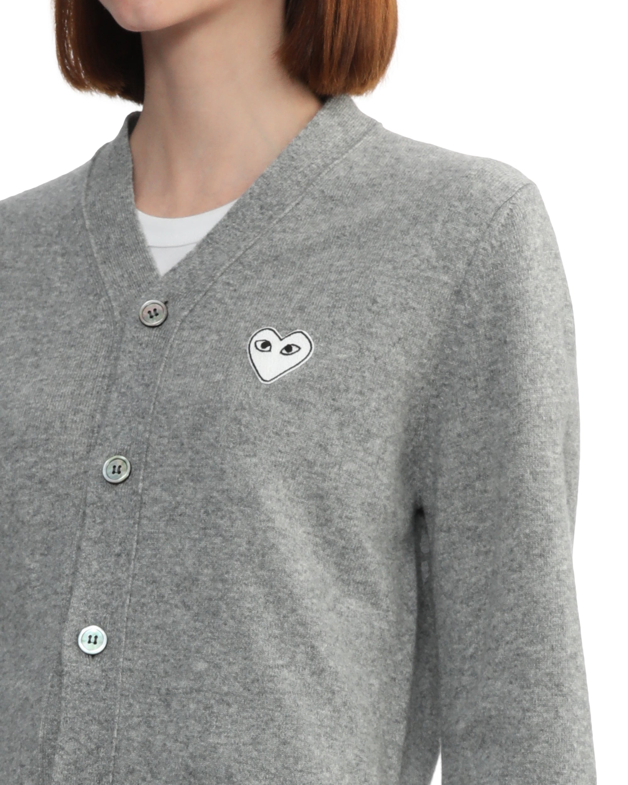 Heart emblem V-neck cardigan