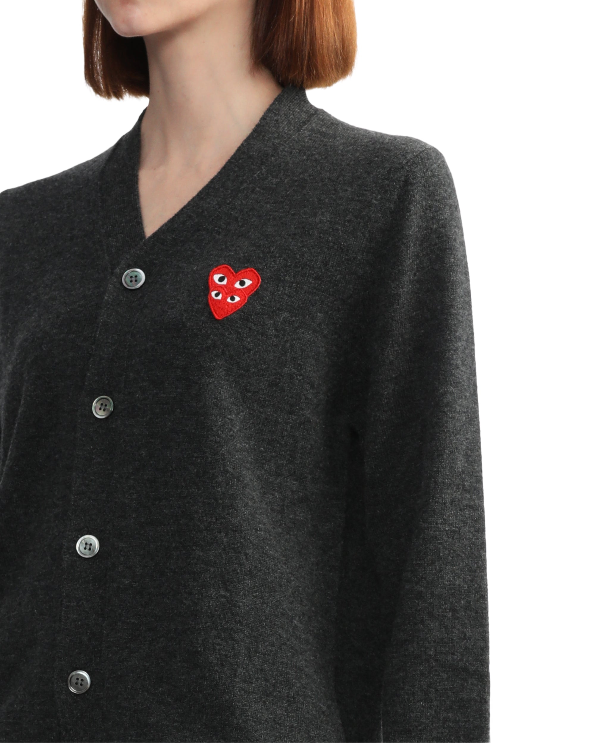 Merged heart emblem V-neck cardigan