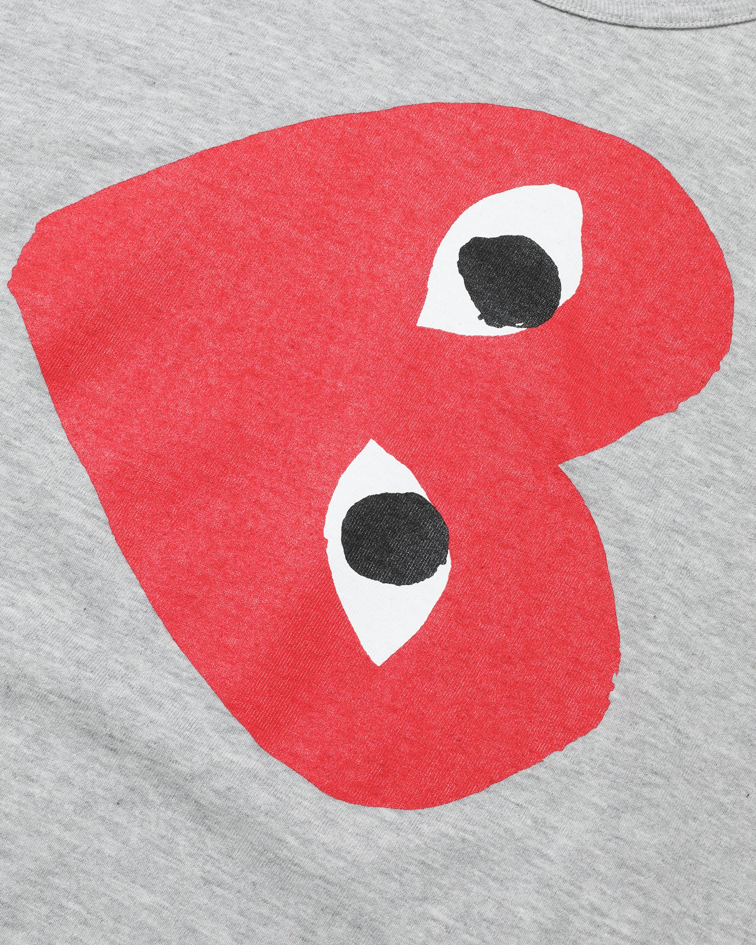 Tilted heart logo tee