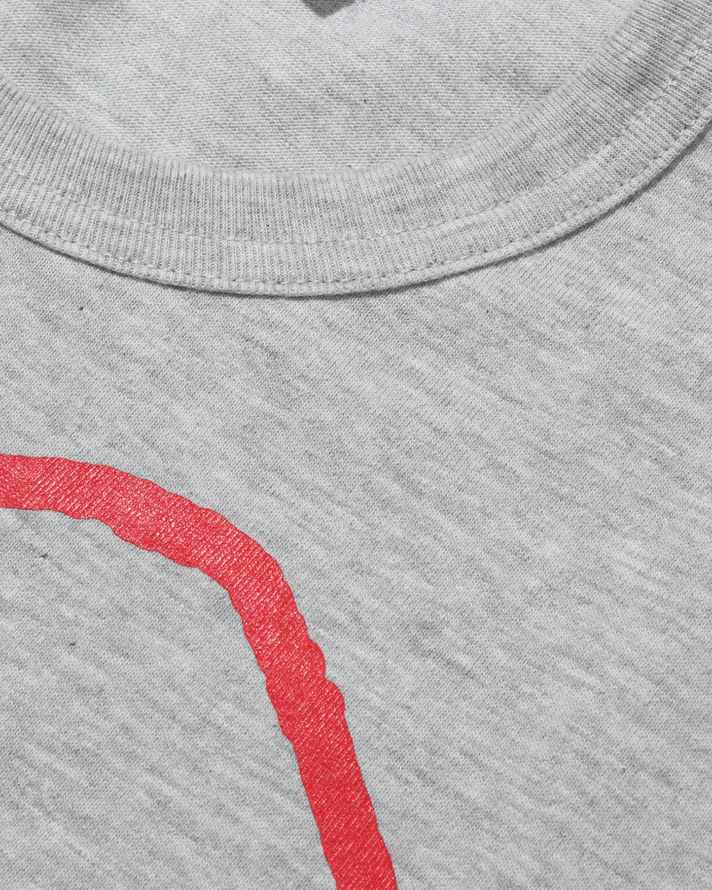 Outline heart logo tee