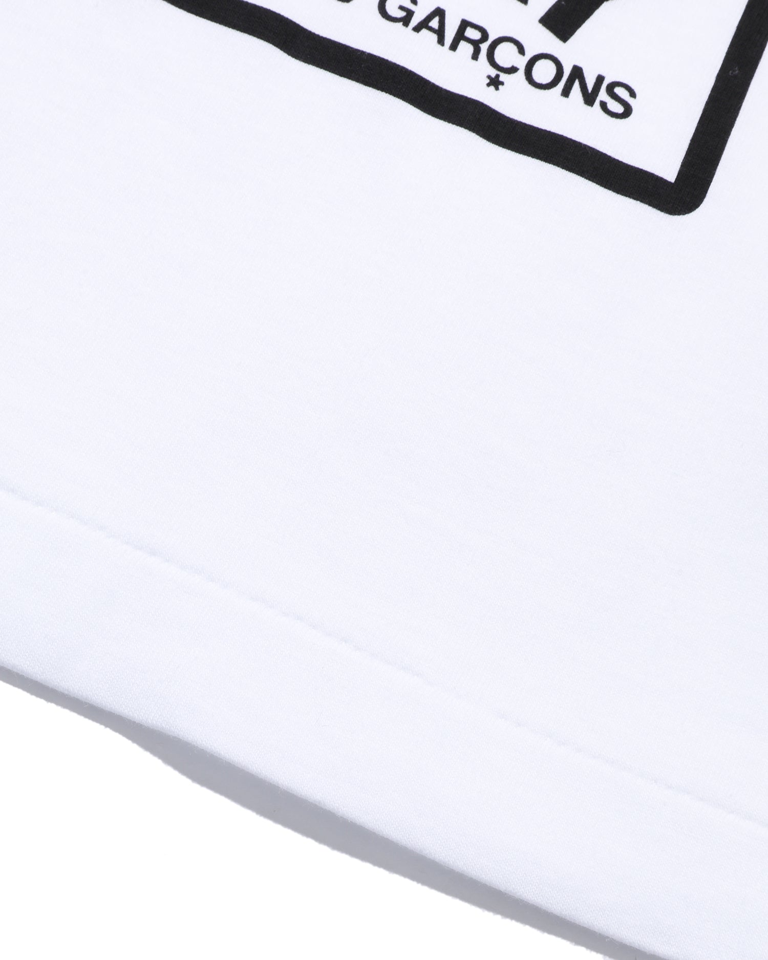 Graphic logo tee