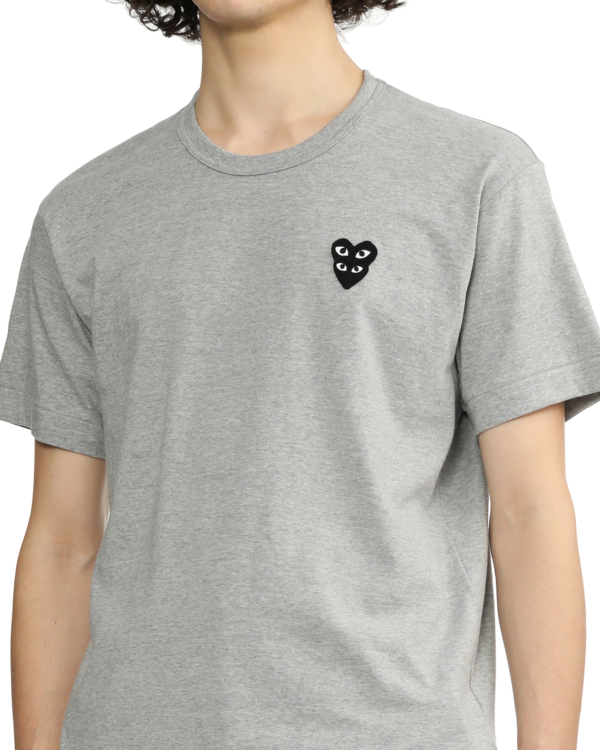 Logo patch tee