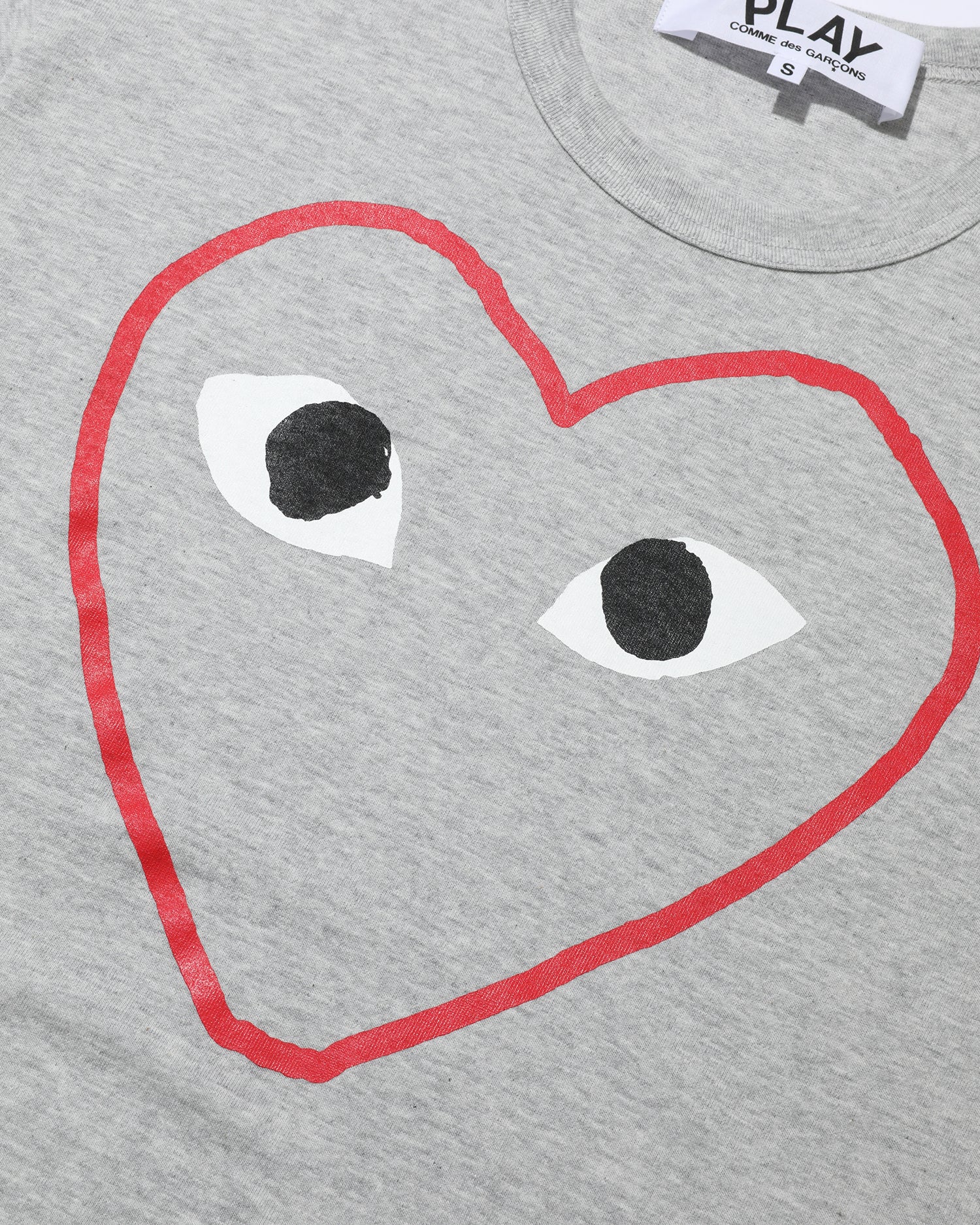 Outline heart logo tee