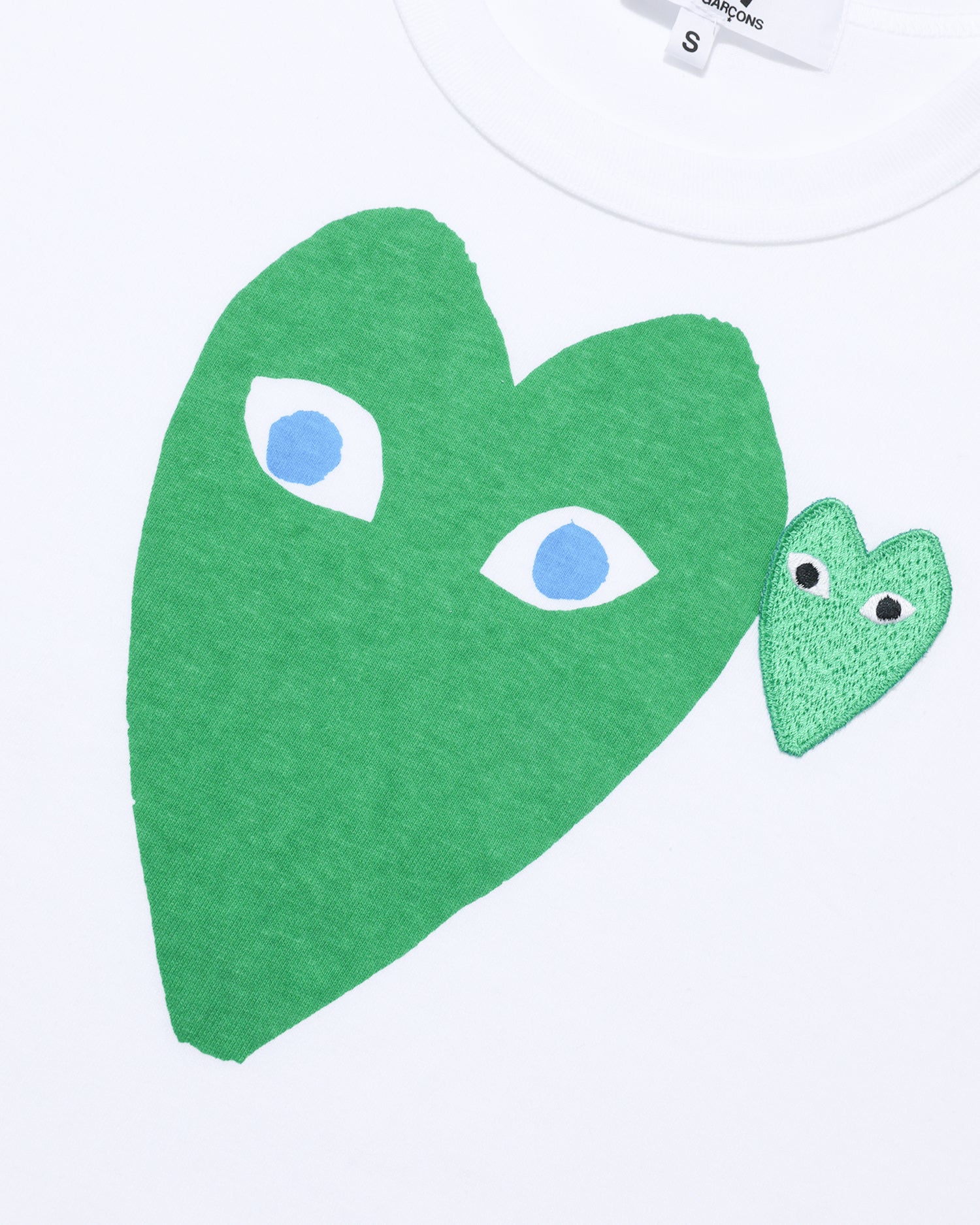 Graphic heart tee