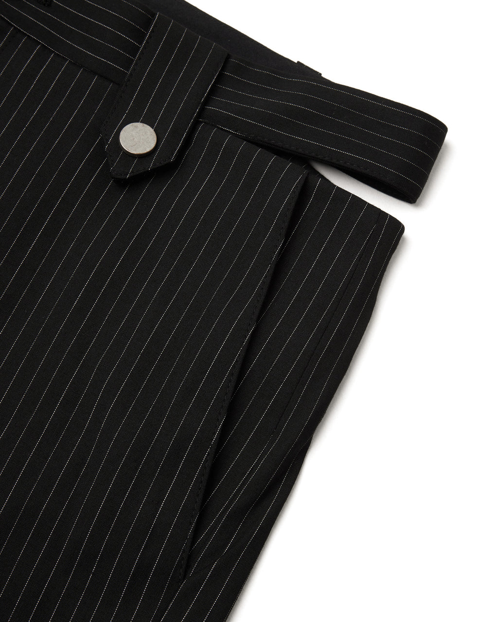 Cut-out waist tailored pants