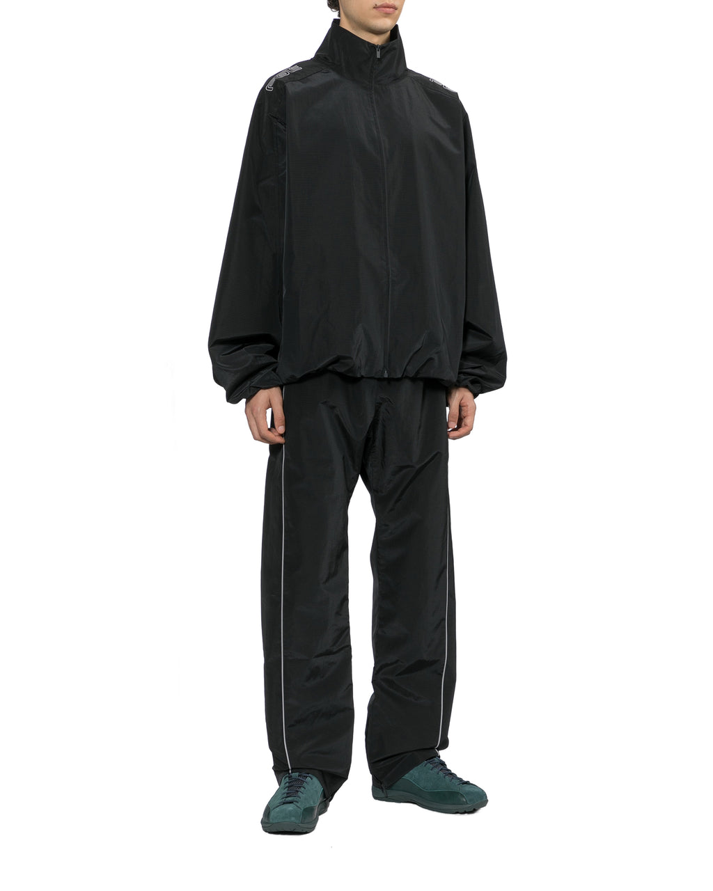 Stand collar zip jacket