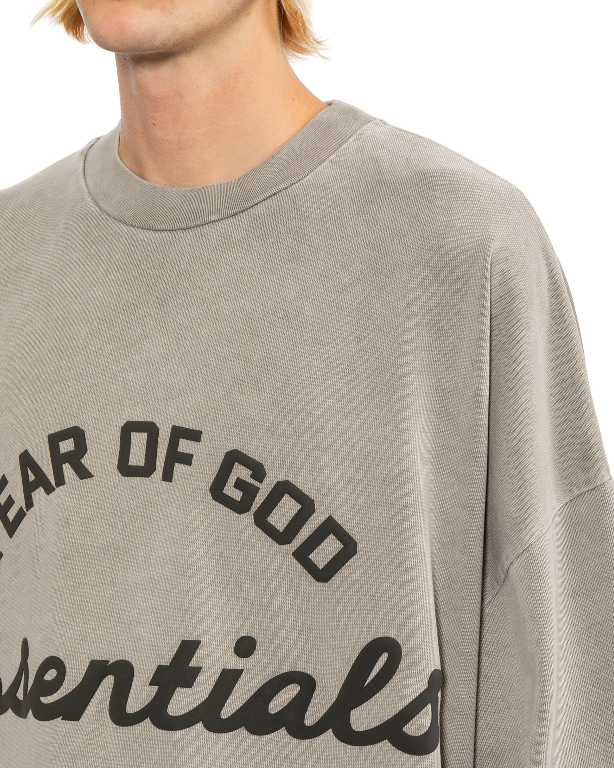 Graphic long-tee