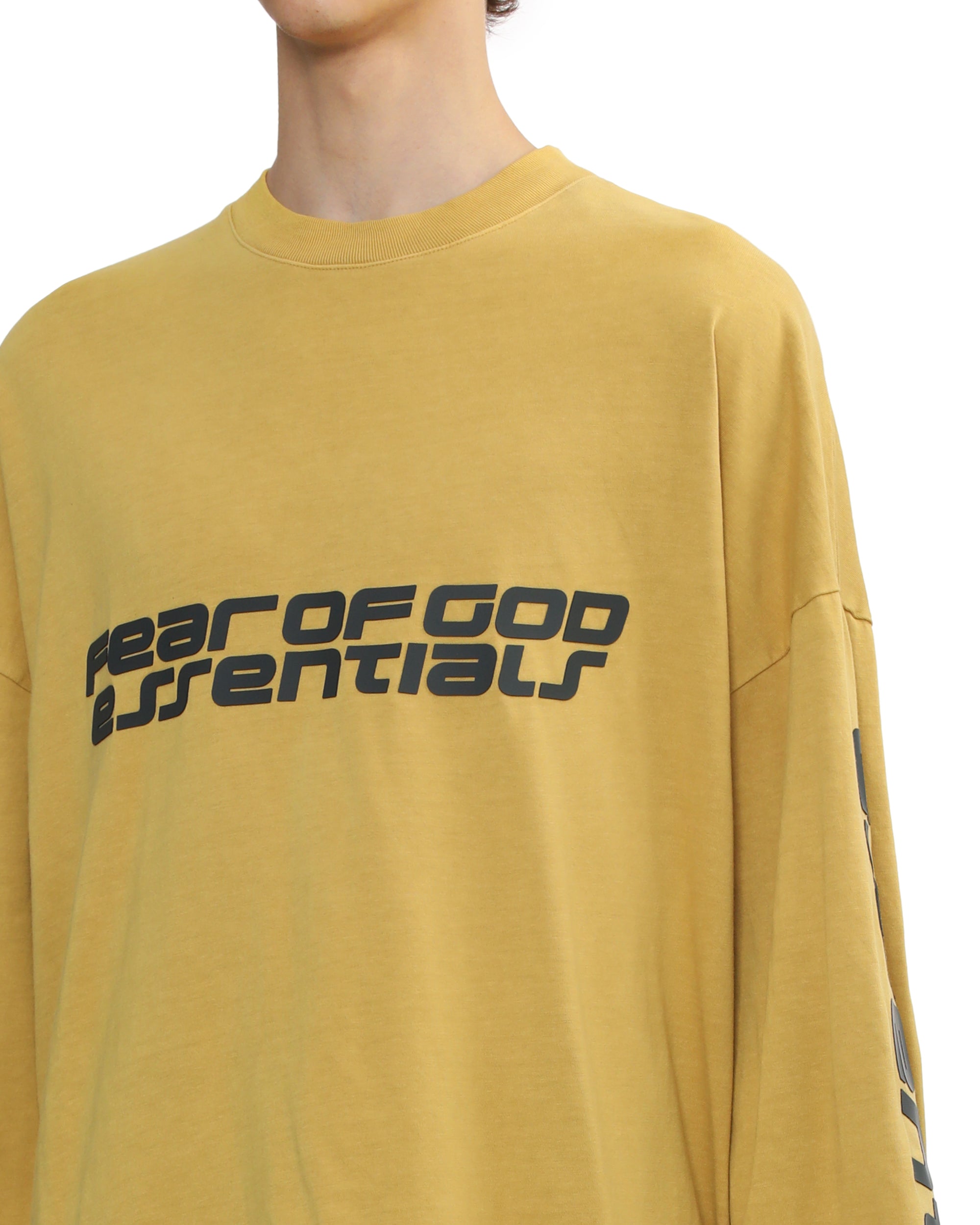 Long-sleeve tee