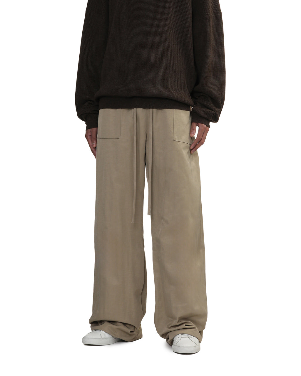 Long drawstring sweatpants