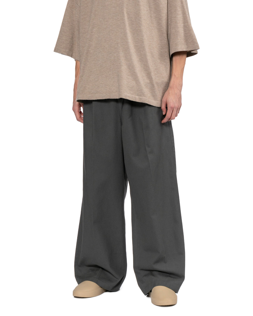 Cotton twill pleat front drawstring pant