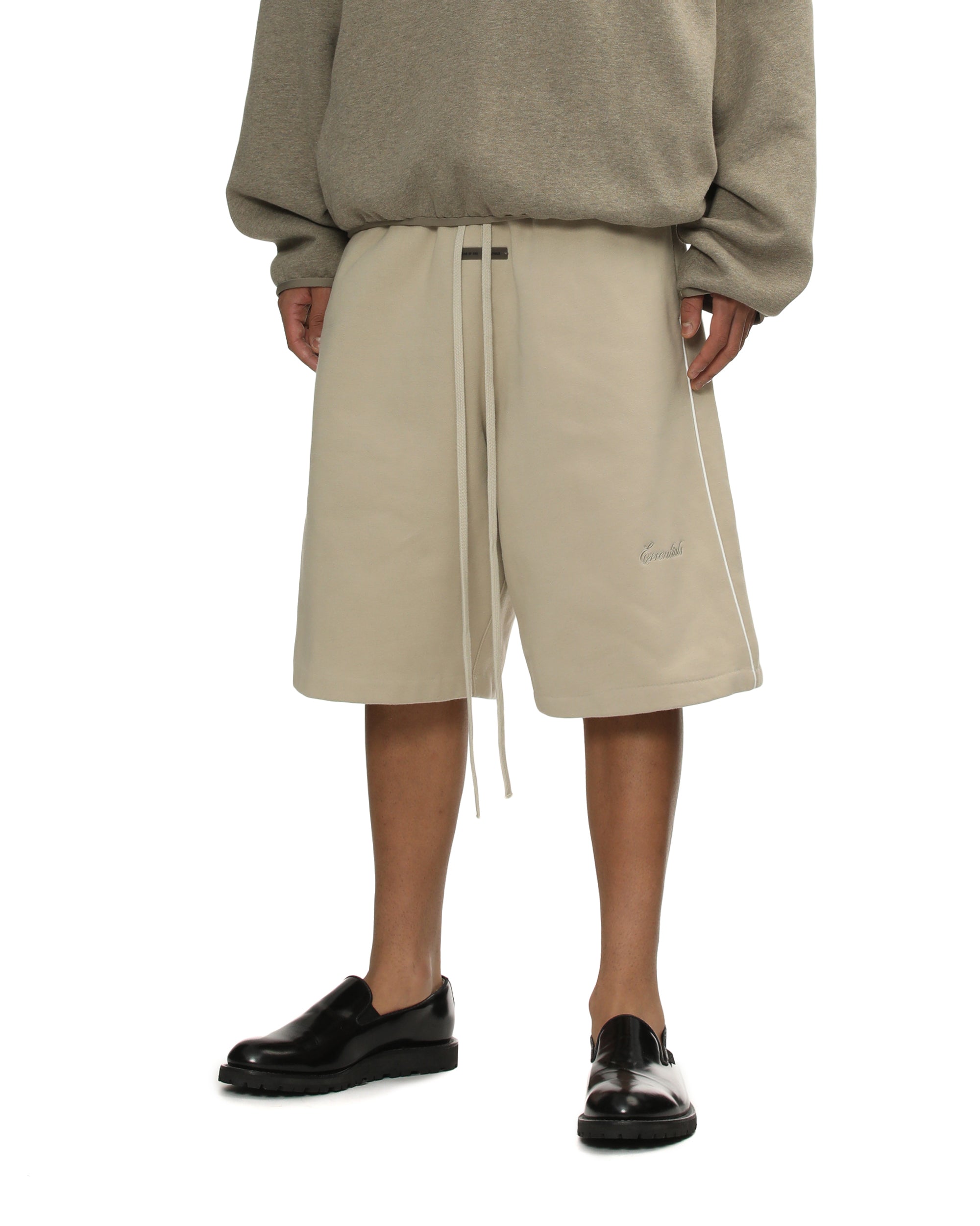 Relaxed shorts