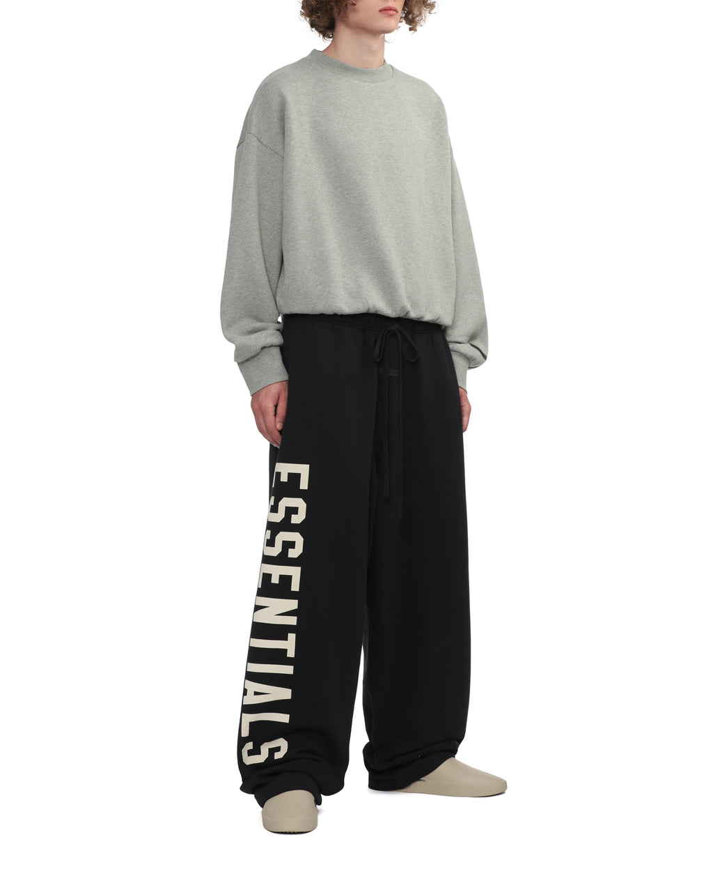 Logo sweater