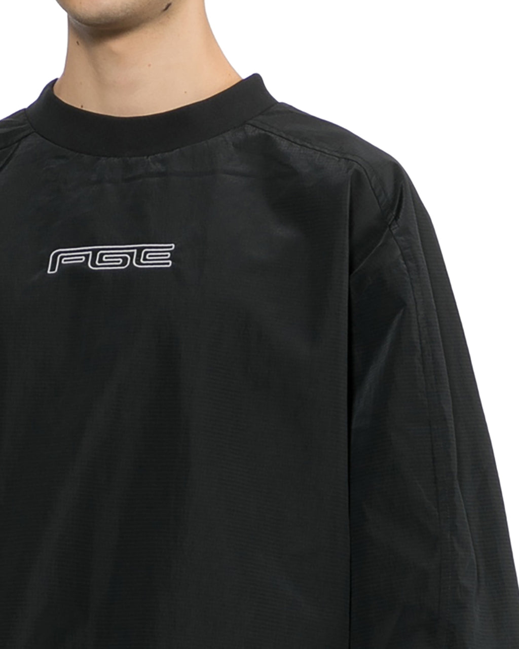 Crew neck long sleeve tee