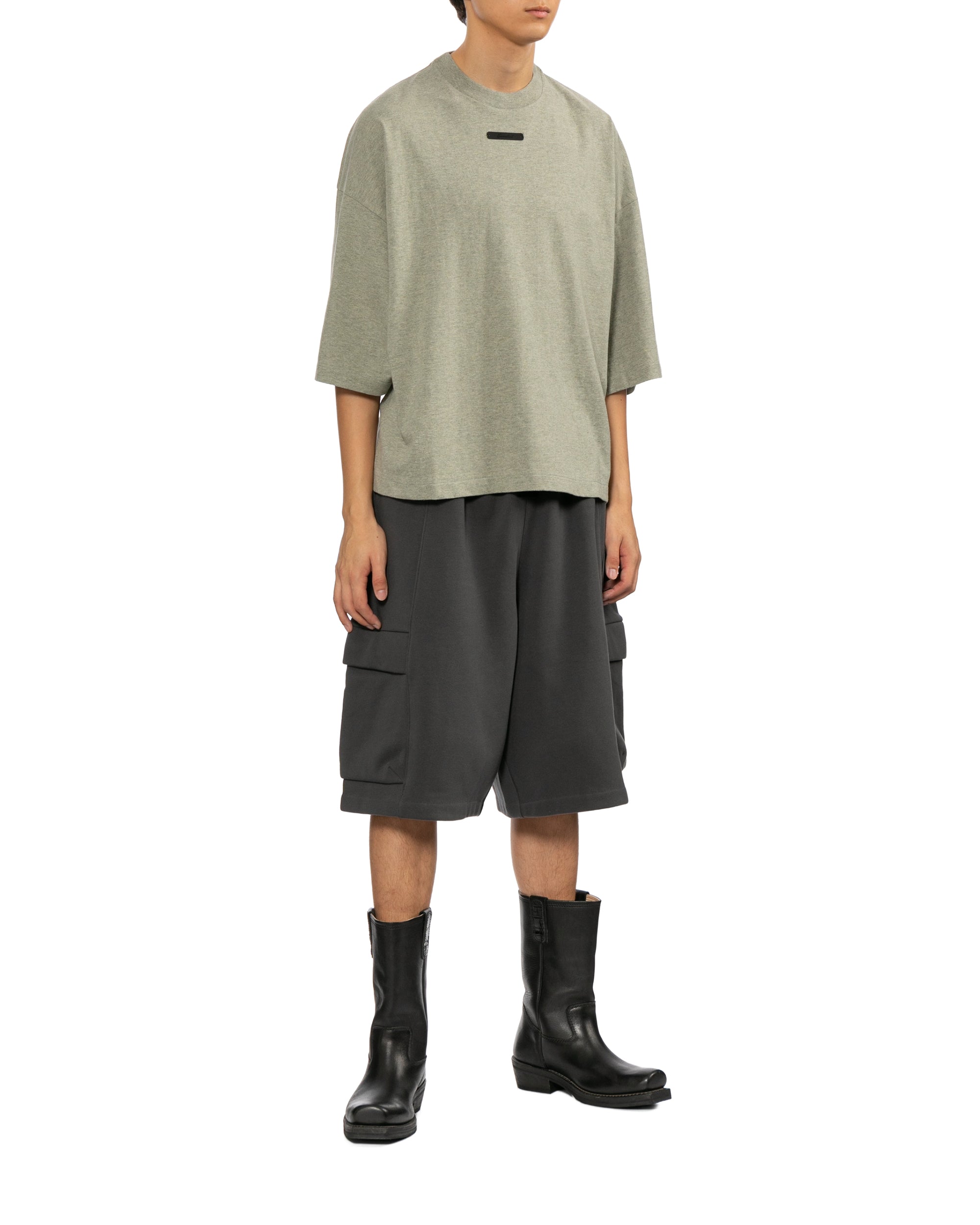 Oversized tee