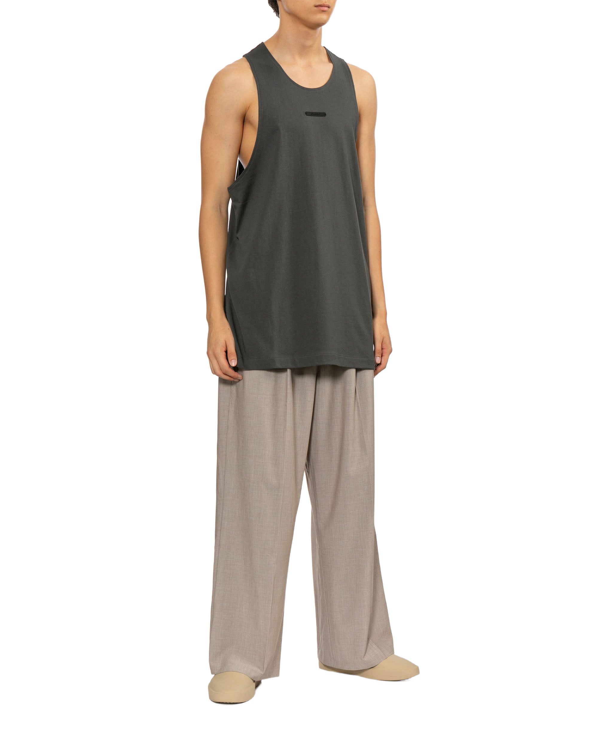 Sleeveless tee