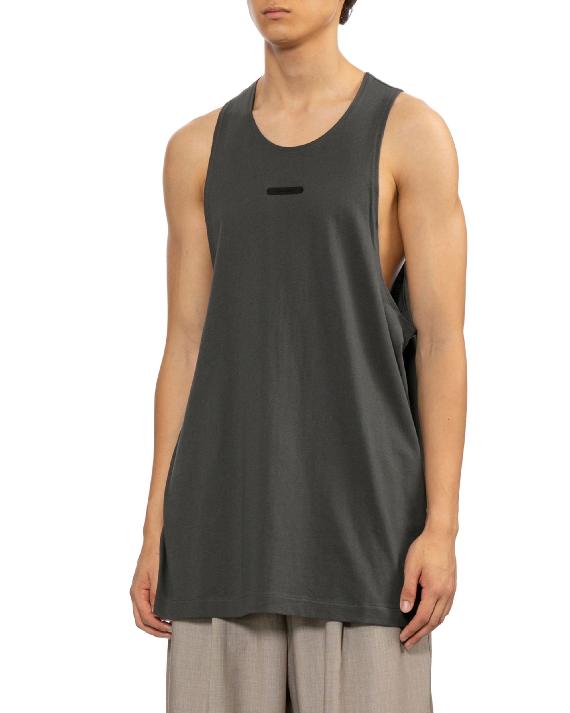 Sleeveless tee
