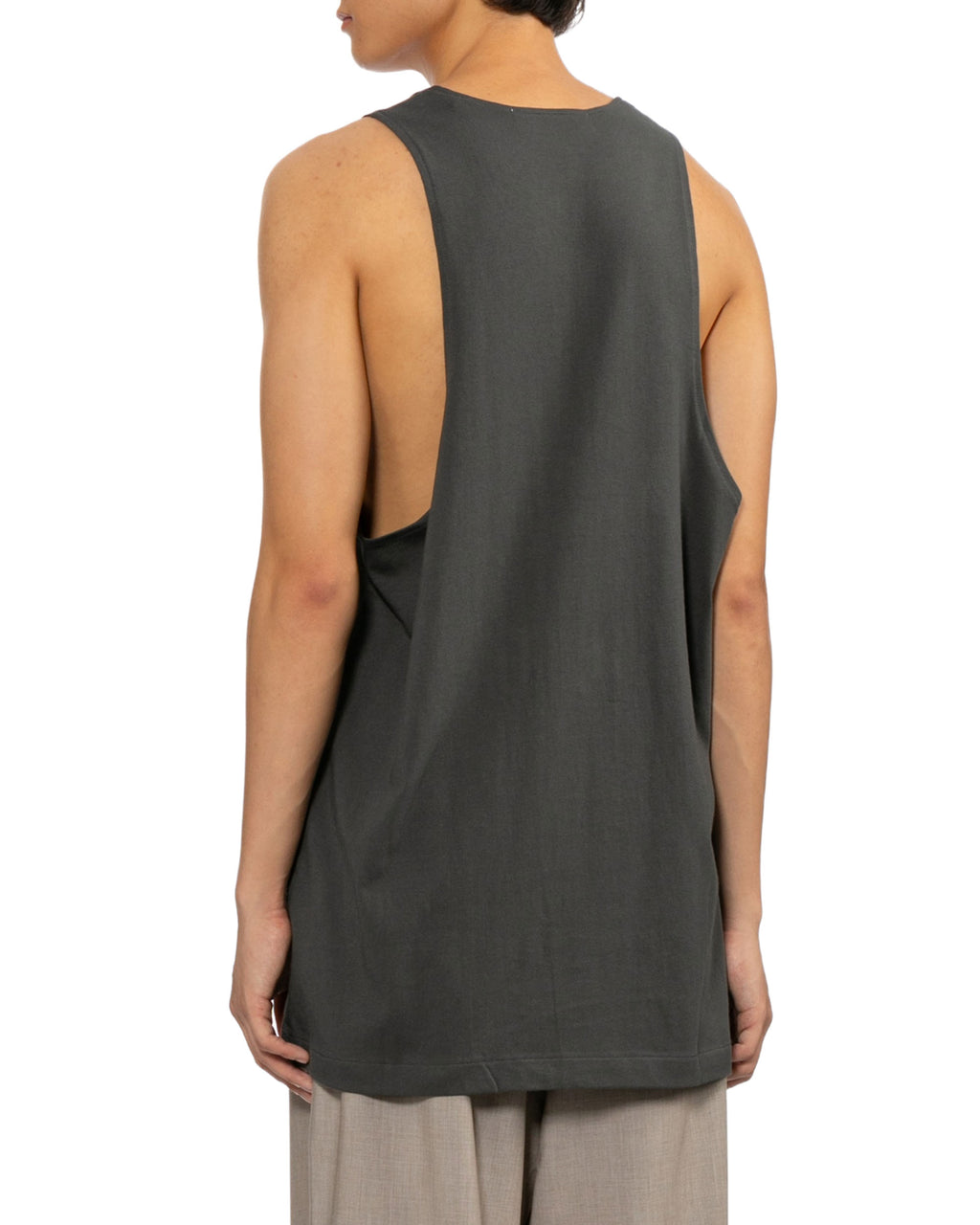 Sleeveless tee