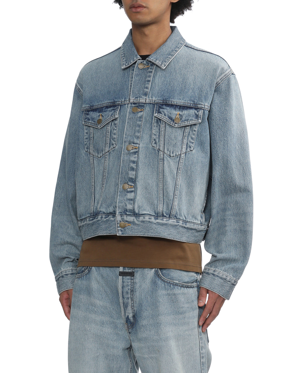 Cropped denim jacket