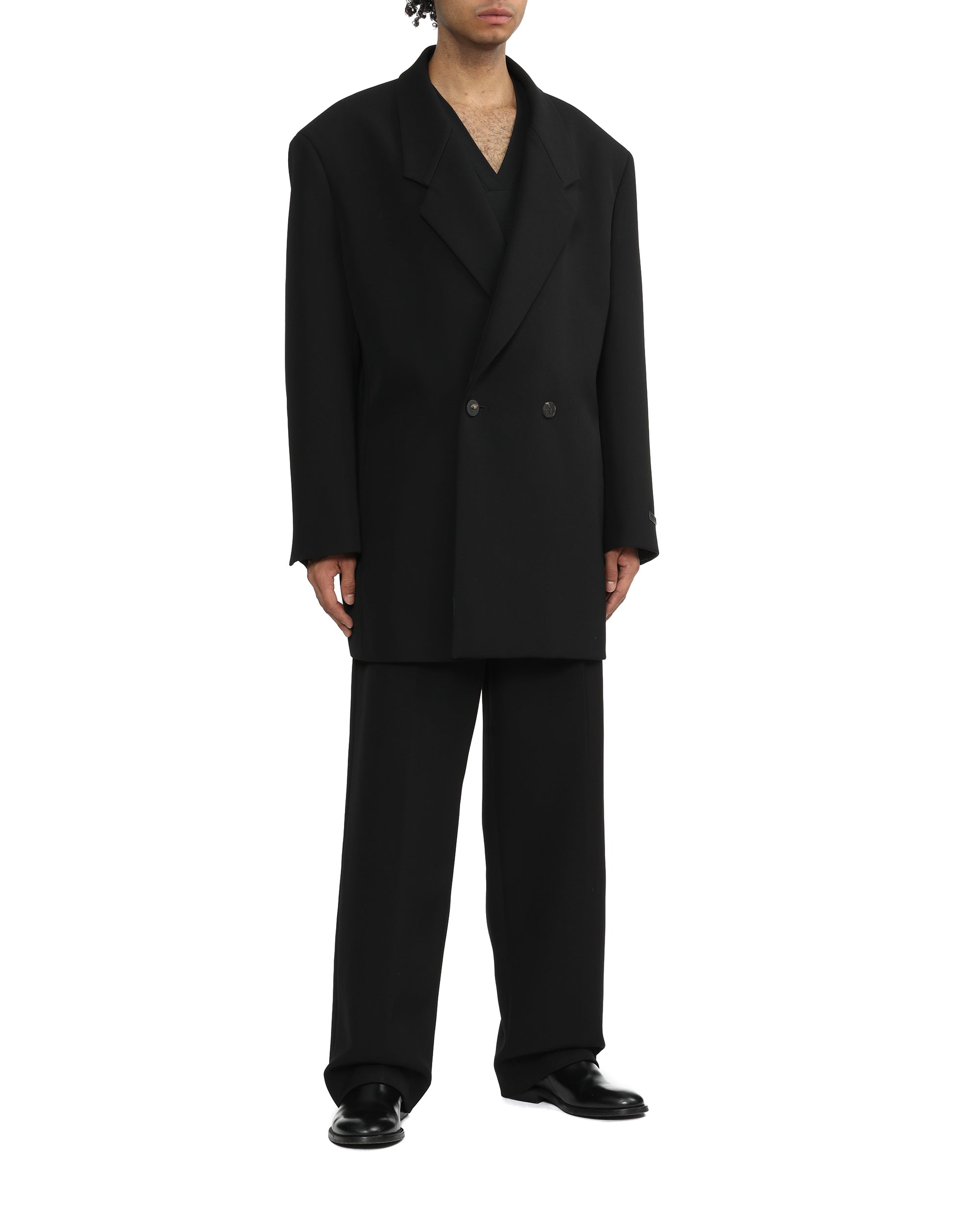 Single-pleat relaxed pants